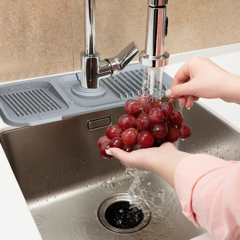 Kitchen Sink Silicone Splash Guard-BUY 2 GET 1 ( For Kitchen and Bathroom)